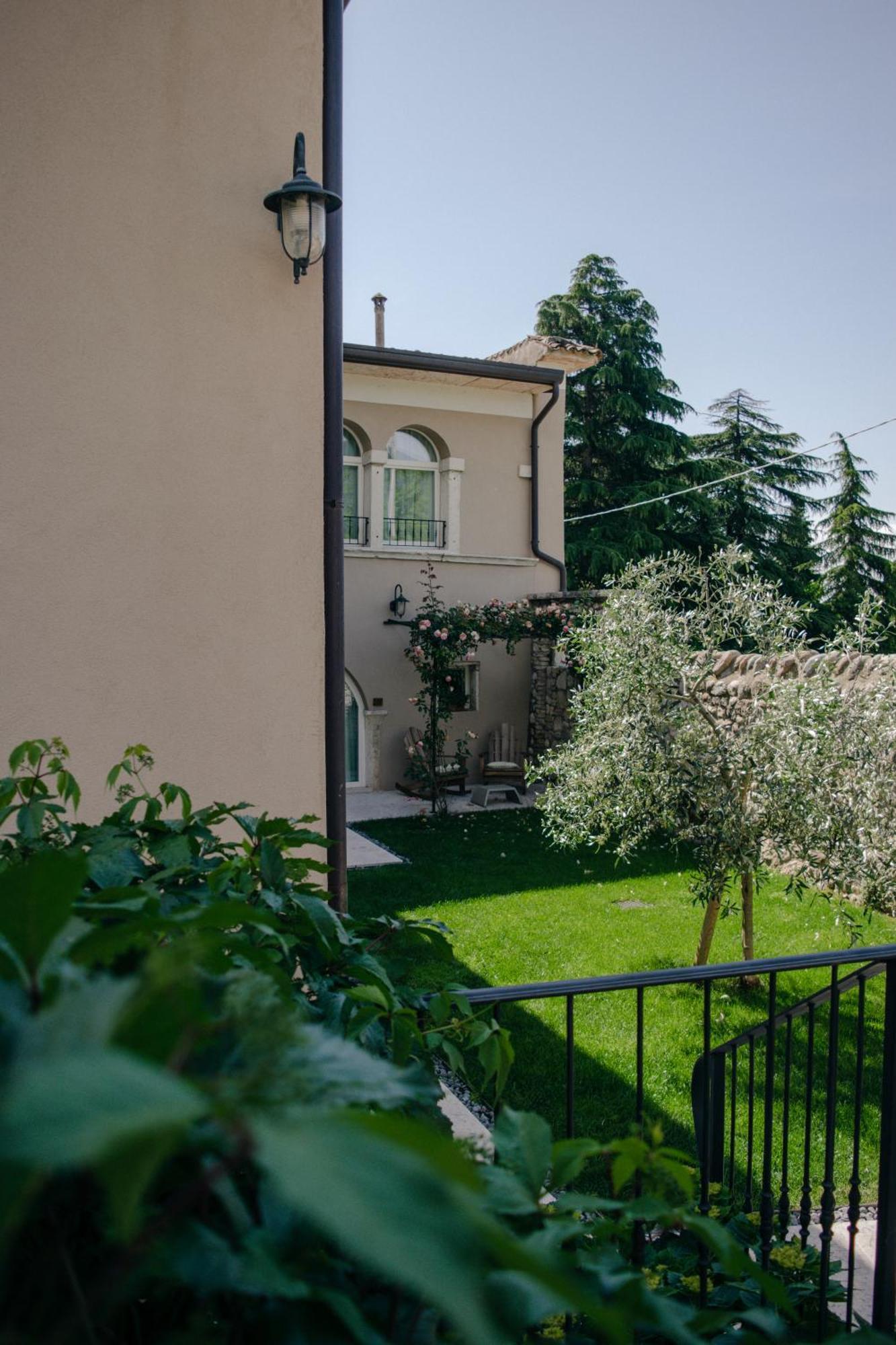 Corte Caiar Bed&Breakfast Caprino Veronese Exteriör bild