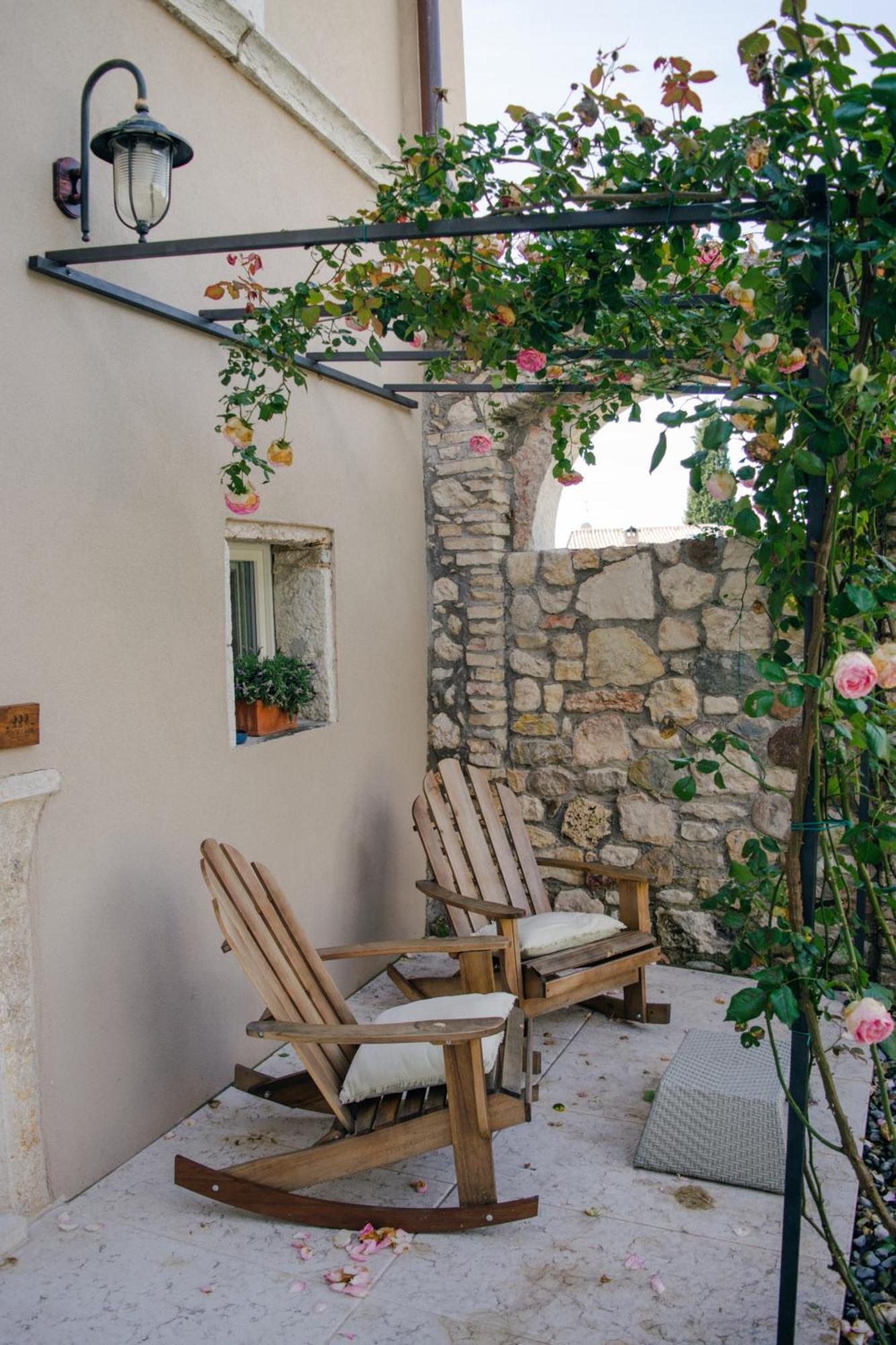 Corte Caiar Bed&Breakfast Caprino Veronese Exteriör bild