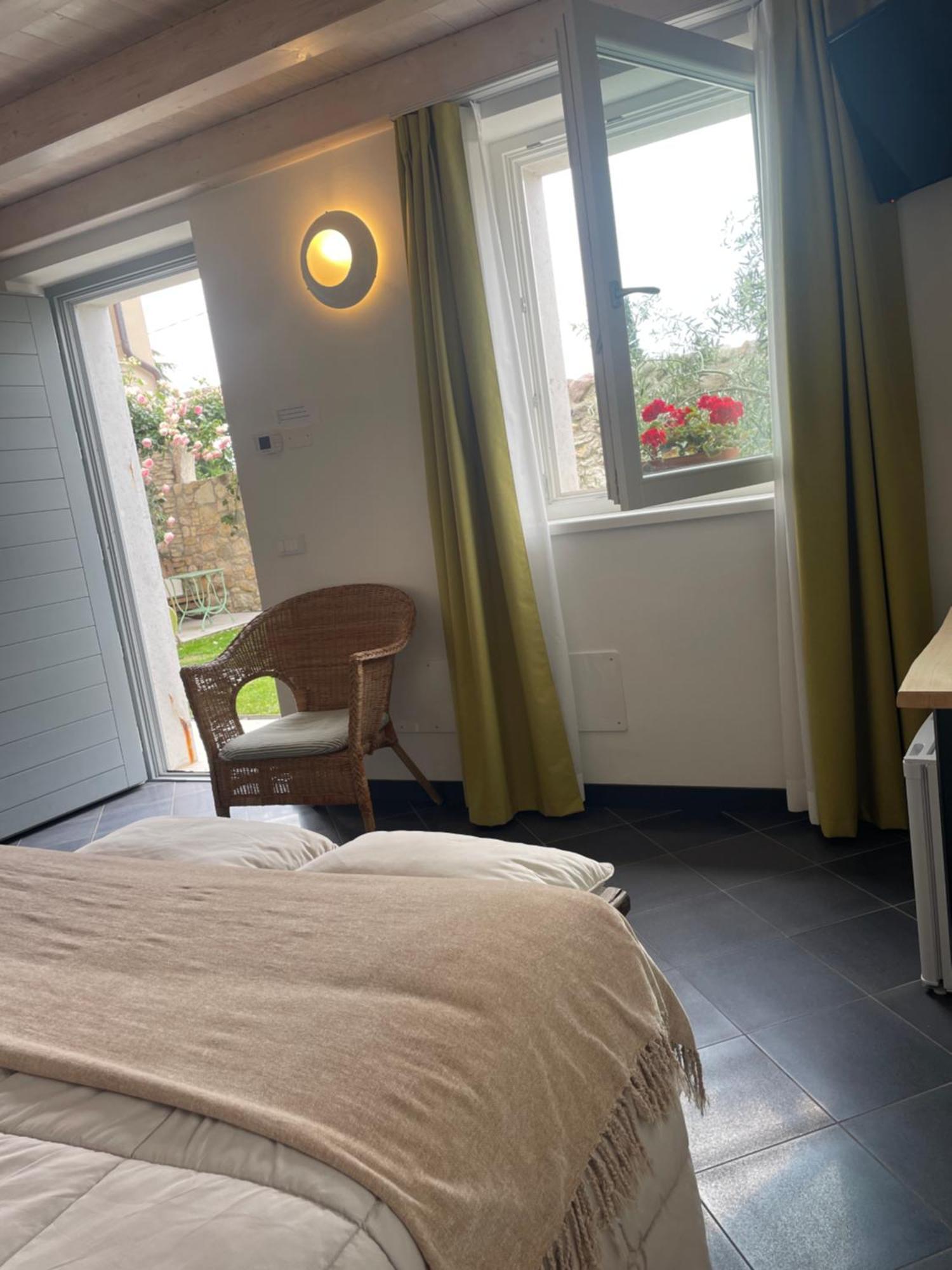 Corte Caiar Bed&Breakfast Caprino Veronese Exteriör bild